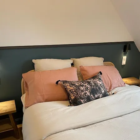 L'adresse - Rempart Sud - Avec Garage Prive