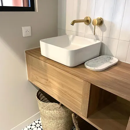 L'adresse - Rempart Sud - Avec Garage Prive إِجويشا