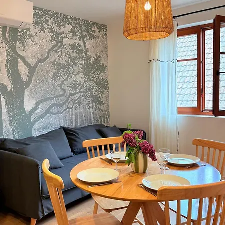 شقة L'adresse - Rempart Sud - Avec Garage Prive إِجويشا